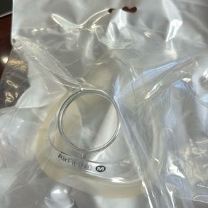 Resmed Airfit F20 Cushion Medium New